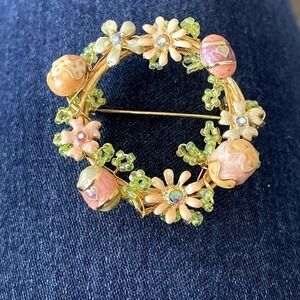 Vintage Style Pastel Floral Wreath Brooch Easter Egg Enamel Flower Circle‎ Pin